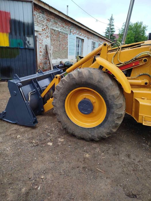 продам ескаватор JCB   4