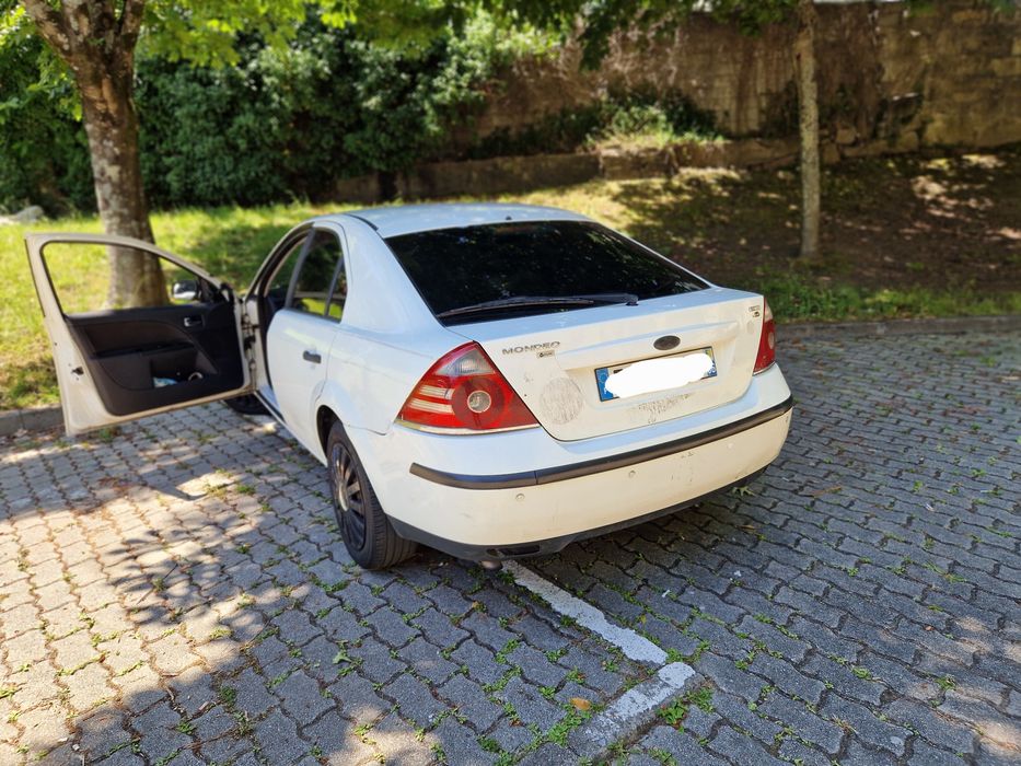 Ford mondeo em bom estado