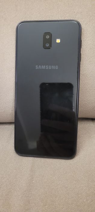 Samsung J6+ w bardzo dobrym stanie