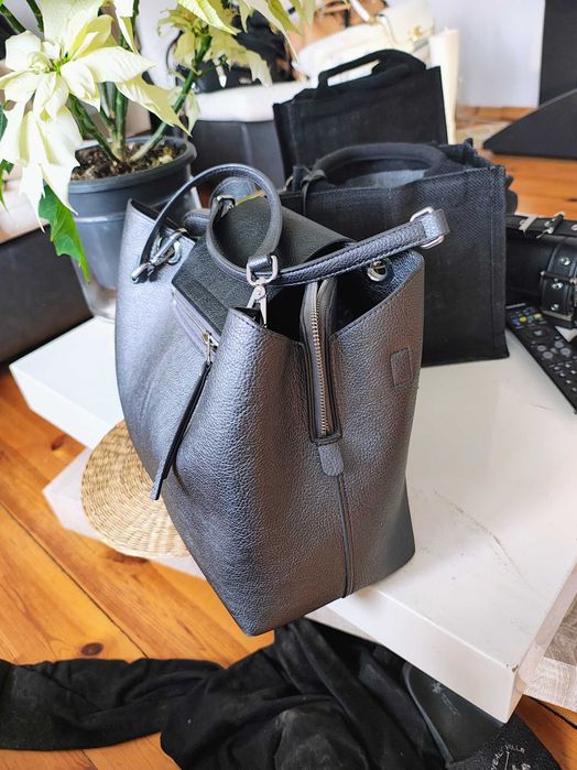 Torebka kuferek Tommy Hilfiger