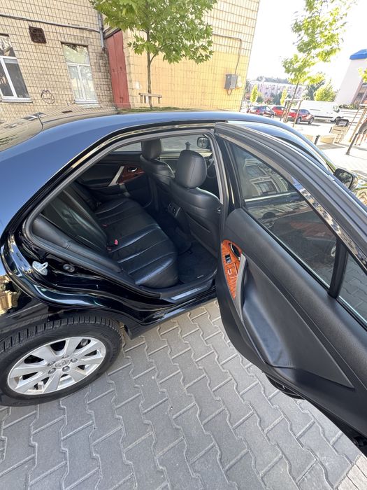 Продам Toyota Camri 40