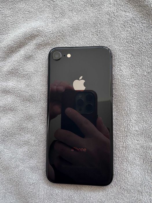 Apple iPhone 8 64GB Space Gray