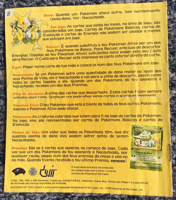 Livro de instruções do jogo de cartas Pokémon