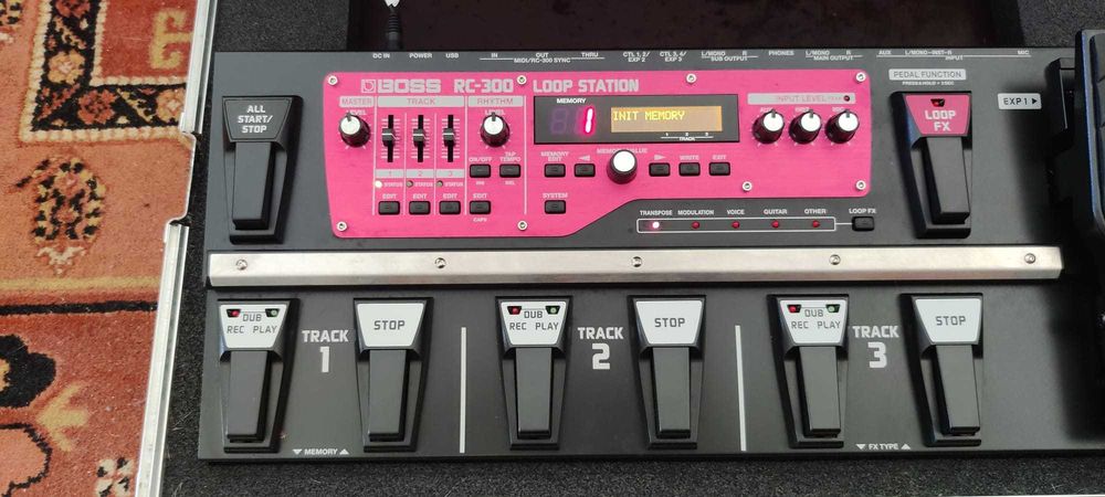 BOSS RC-300 Loop Station com Case