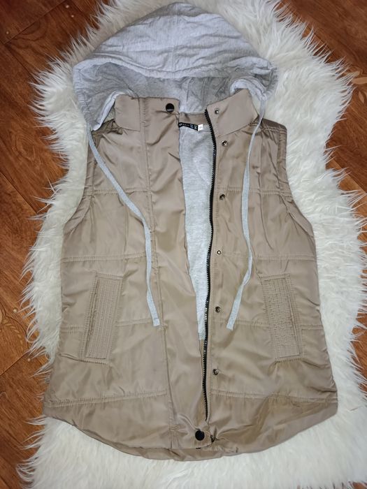 Жилетка Безрукавка