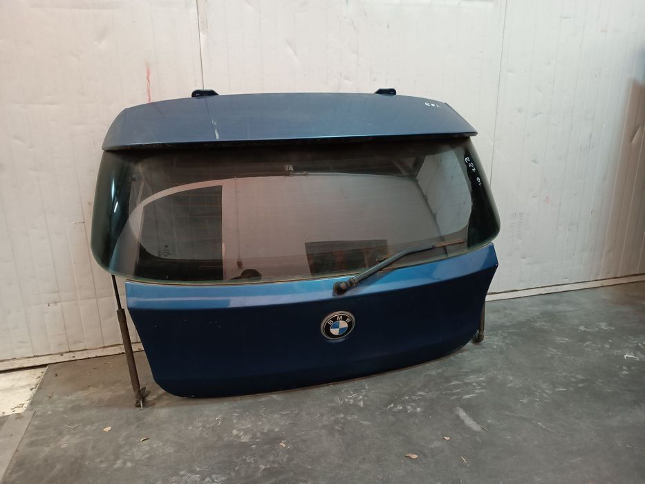 TAMPA DA MALA BMW SERIE 1 120D 118 E87 / E81