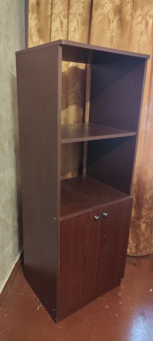 стол компьютерный, шкаф 4000 тыс грн