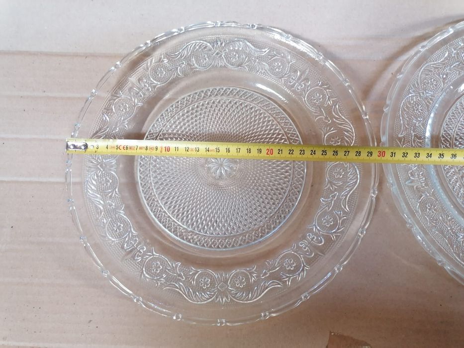 Glass Serving Dishes436680857801216001