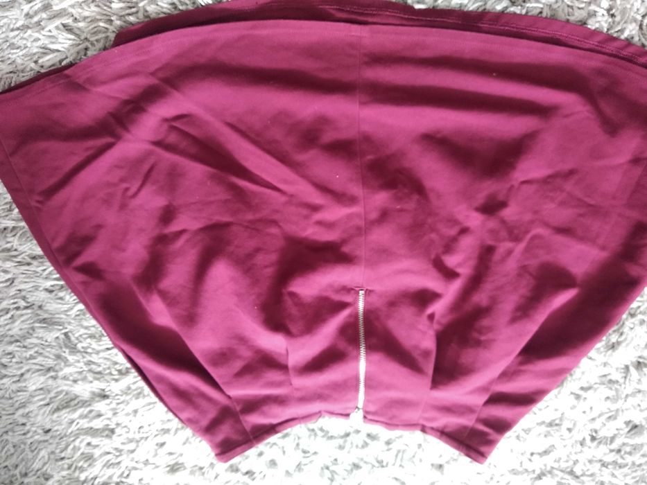Spódnica Stradivarius bordo roz 34 czyli XS/S