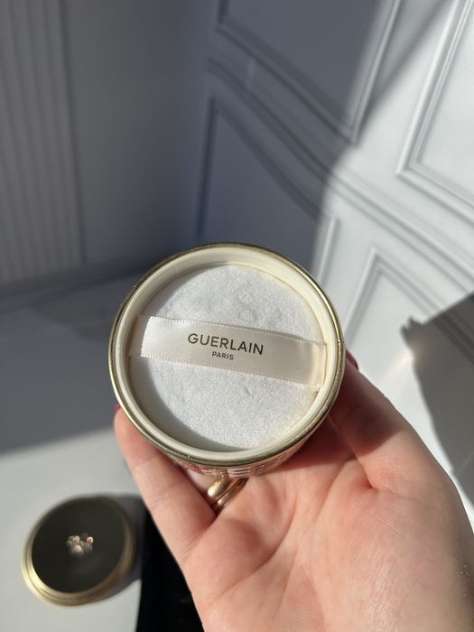 Метеорити Guerlain з кісточкою