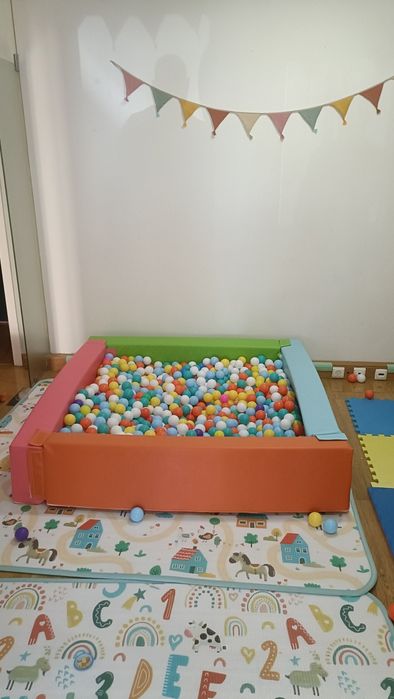 Piscina de bolas para criança
