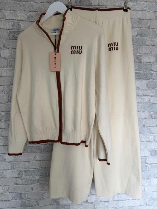 Новый люксовый костюм miu miu