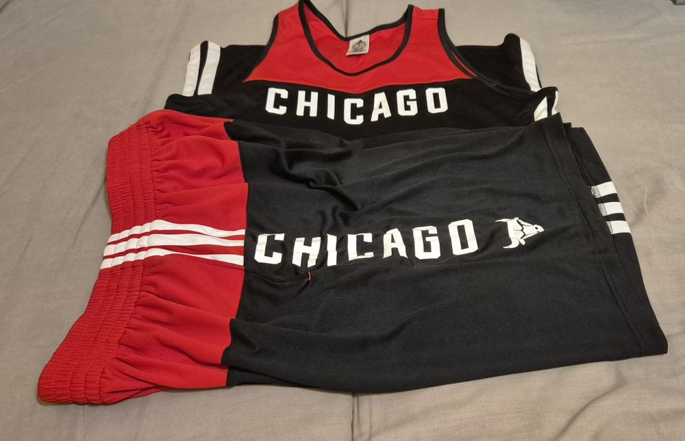 Chicago bulls NBA adidas spodenki i koszulka