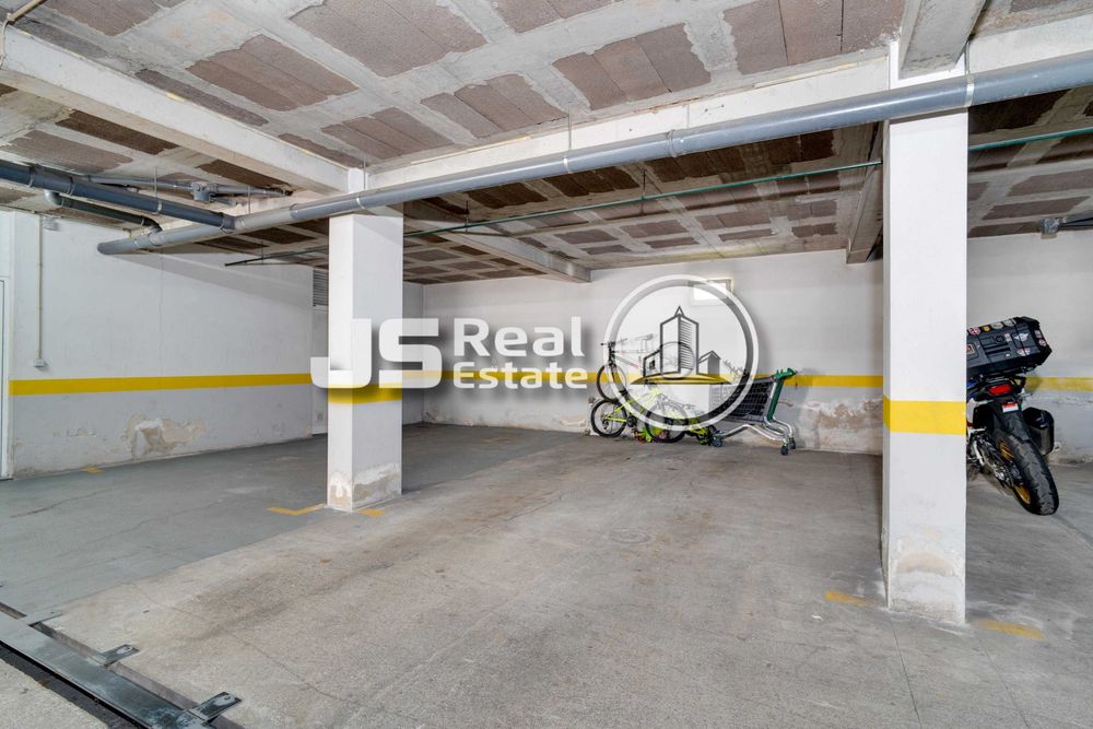 Apartamento T2 com Garagem – Santo António, Funchal