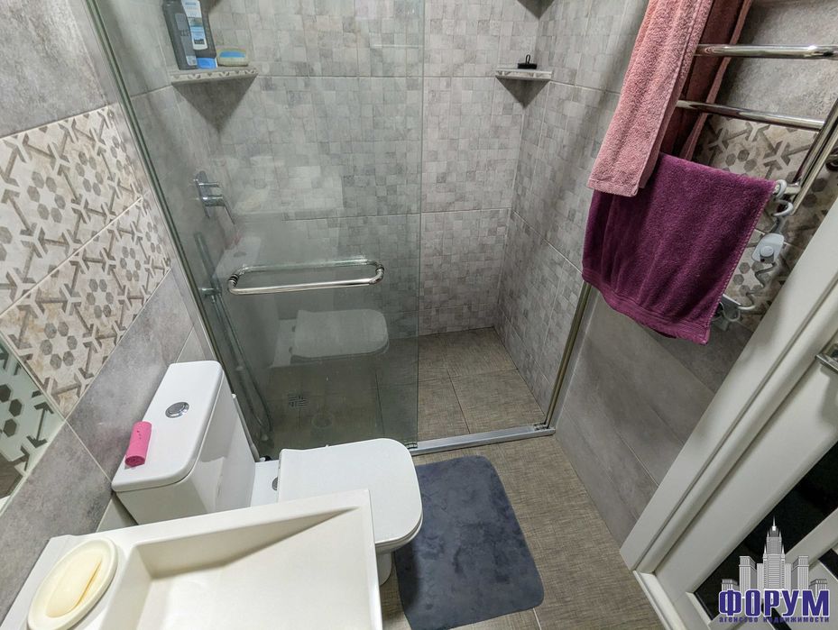 Современный дом в элитном поселке на Великом Лугу