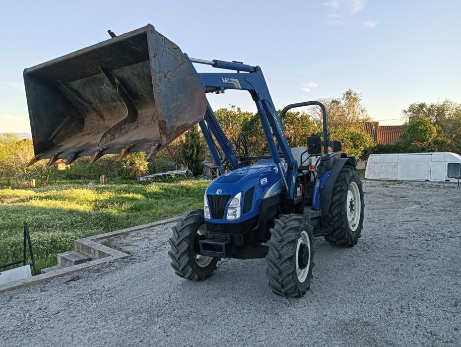 Trator New Holland Tn60A