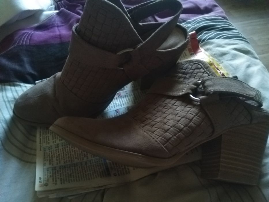 Nowe buty na słupku skorzane 38 rozmiar, skóra zamszowa