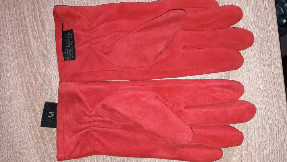 Wittchen Nowe skórzane rękawiczki damskie rozm. M