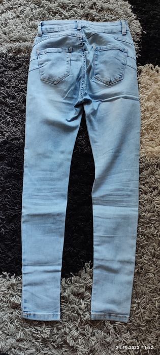 Spodnie jeansy rurki 36