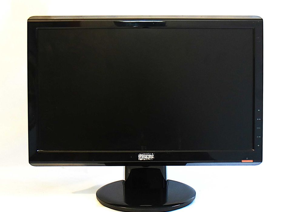 PC Asus i5 com teclado, rato e impressora