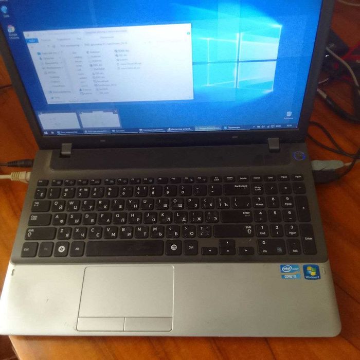 Ноутбук Samsung np350
