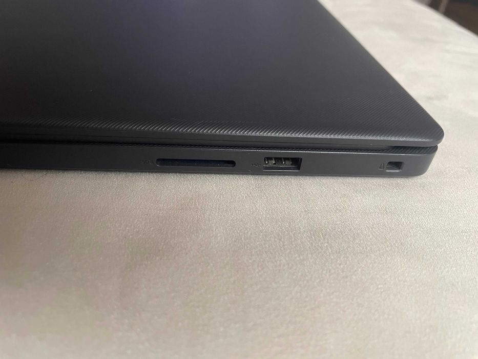 Dell Vostro 3500 i5-1135G7 8GB 256GB FHD PL