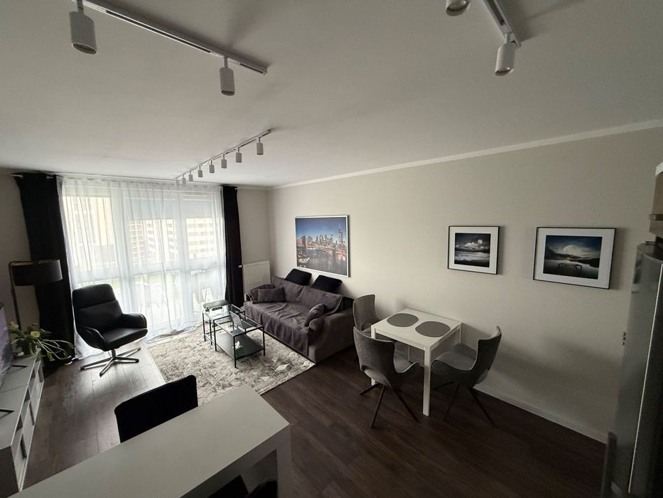 Ładne i funkcjonalne mieszkanie SKYRES ul. Warszawska 18b , 2 pokoje , 47 m2 - bezpośrednio