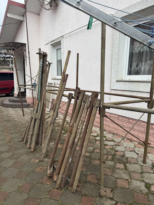 Оренда риштуваня ліси замки до них