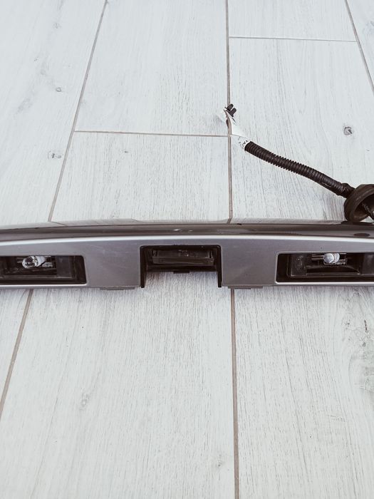 Накладка, підсвітка номера.Переноска автомобільна