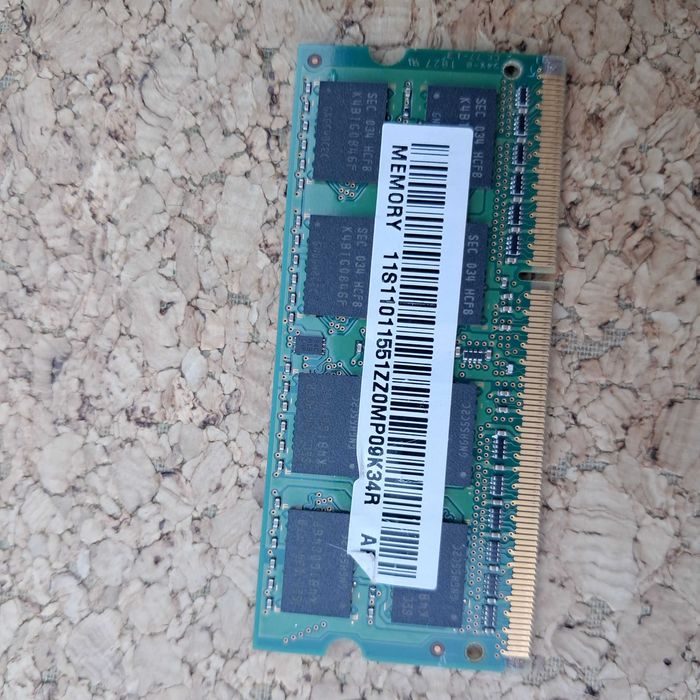 Samsung pamięć SODIMM  PC3 2 GB