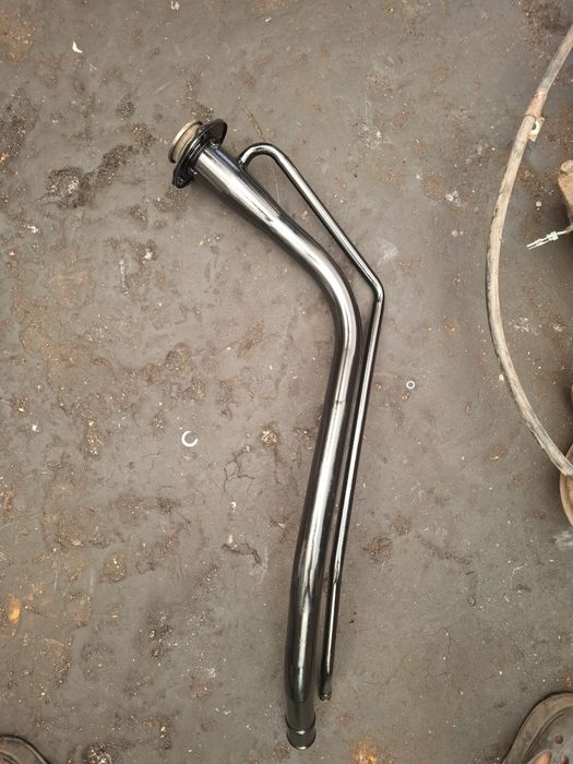 Заливная горловина топливного бака Kia Sorento  1 поколения