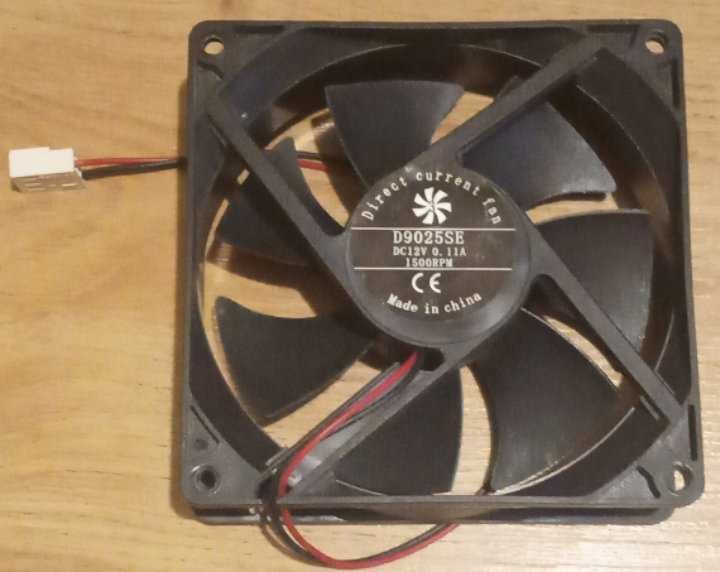 Wiatrak Direct Current D9025SE