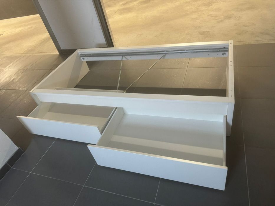 Cama MALM para 1 pessoa com colchão e estrado