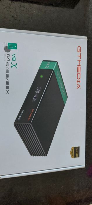 Digital satellite receiver