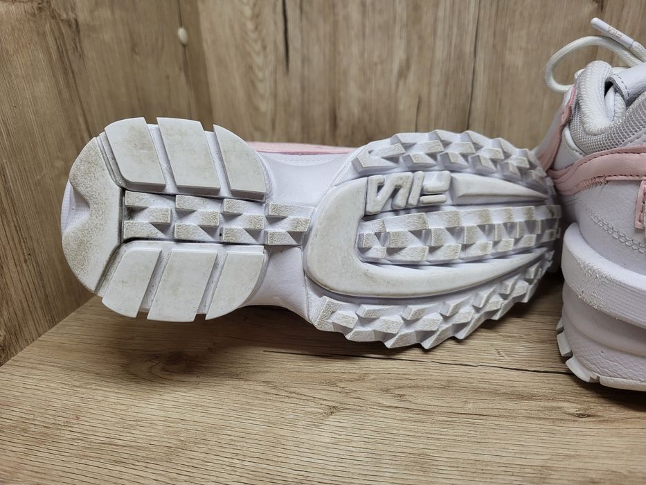 Кросівки трендові Fila