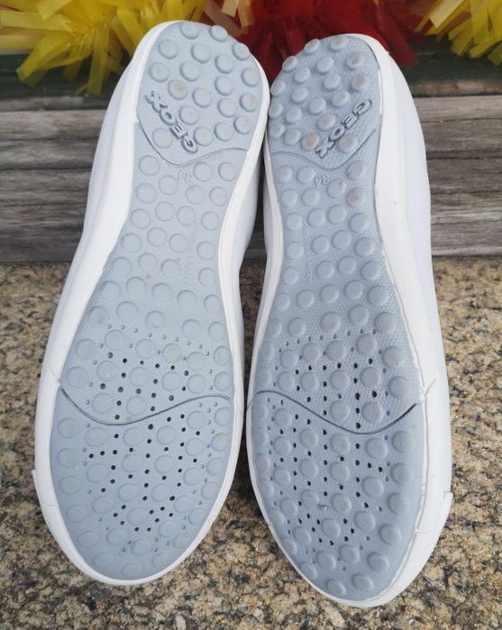 Calçado Geox * Tamanho 34