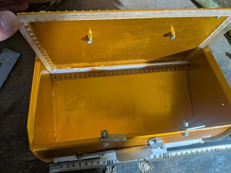 Flat Box 10" Caixa de Acabamento para Pladur (Como Nova - Usada 1 Vez)
