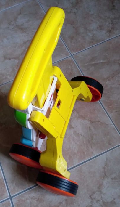 Andador primeiros passos interativo432661882366873601