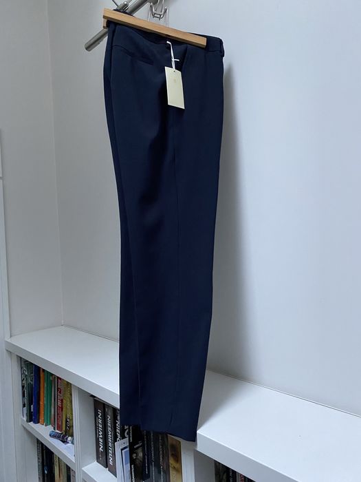 Granatowe spodnie - nowe z metką