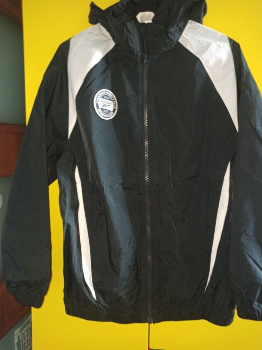 Kurtka wiatrówka Reebok nowa r.152 przeciwdeszczowa