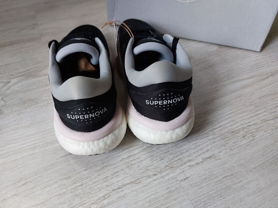Фірмові кросівки,кроссовки Adidas Supernova 38-39р.