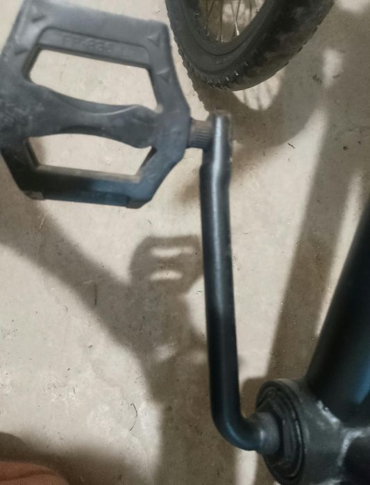 Rower BMX sprzedam raczej na części