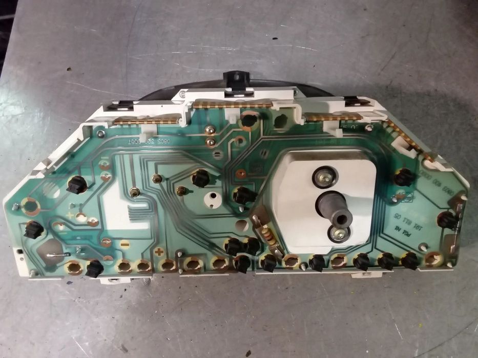 QUADRANTE PEUGEOT 106 1.0i 1.1i 9623309880 9604408480