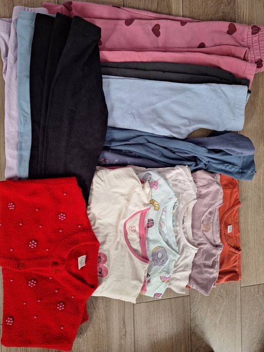 Paka ubrań dla dziewczynki rozm. 110