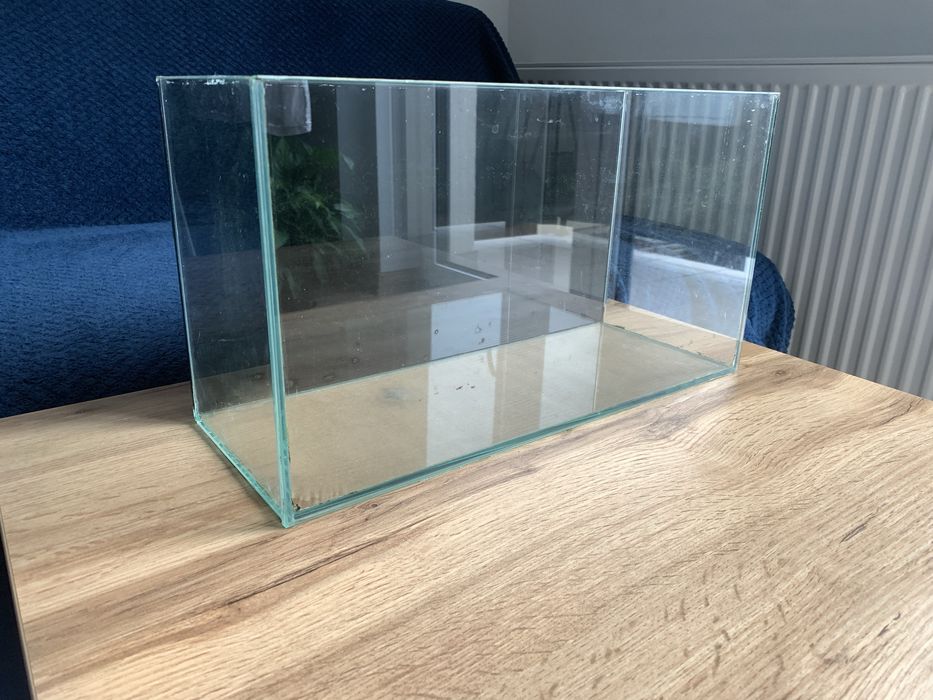 Akwarium 13L z lampą i pokrywa