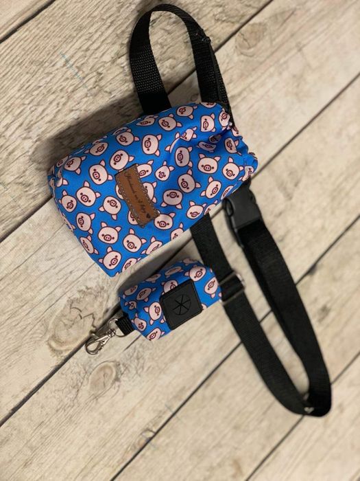 Zestaw saszetka na przysmaki dla pieska i etui na kupoworki