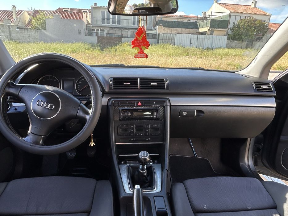 AUDI A4 1.9 TDI 130CV 2001