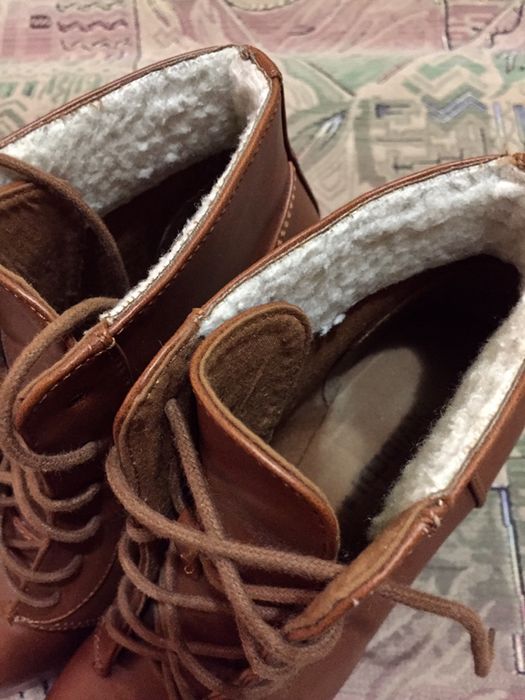 Женские ботинки на осень 38р новые