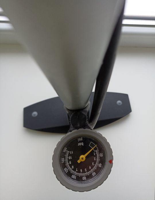 Продам підлоговий насос