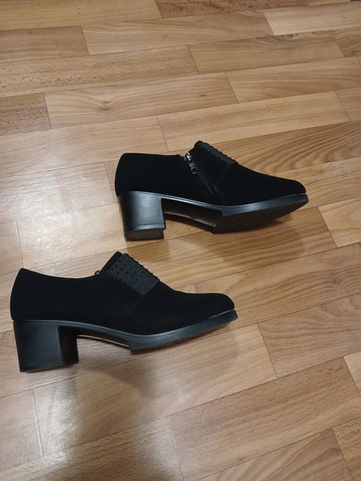 Продам туфлі 37 розміру